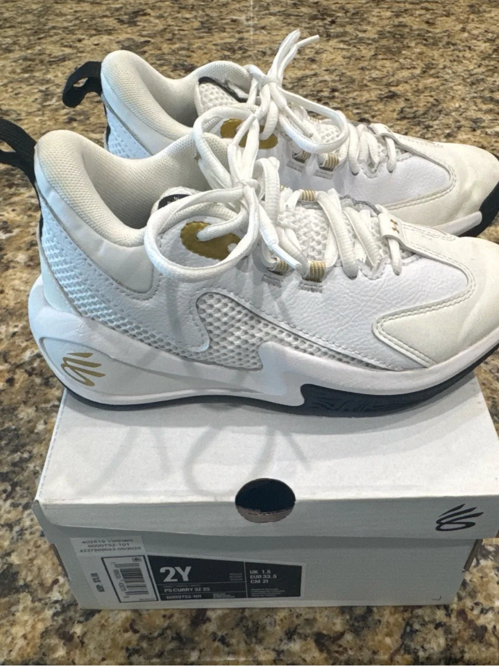 Under Armour Curry basketball shoes